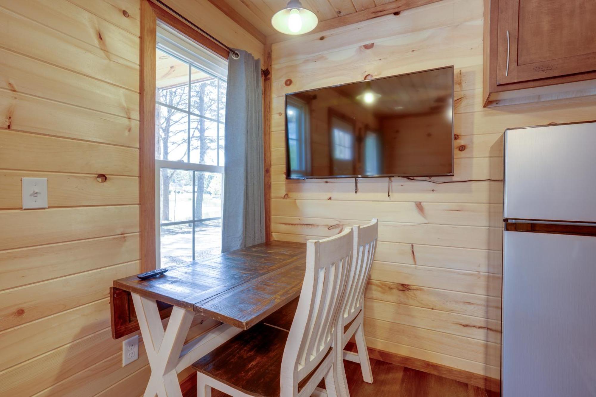 Lakeside Trenton Cabin On 7-Acre Property! מראה חיצוני תמונה